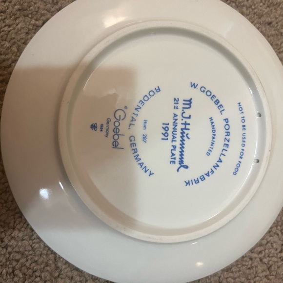 Set of five HUMMEL plates 1988-1992 new in box - Picture 9 of 11